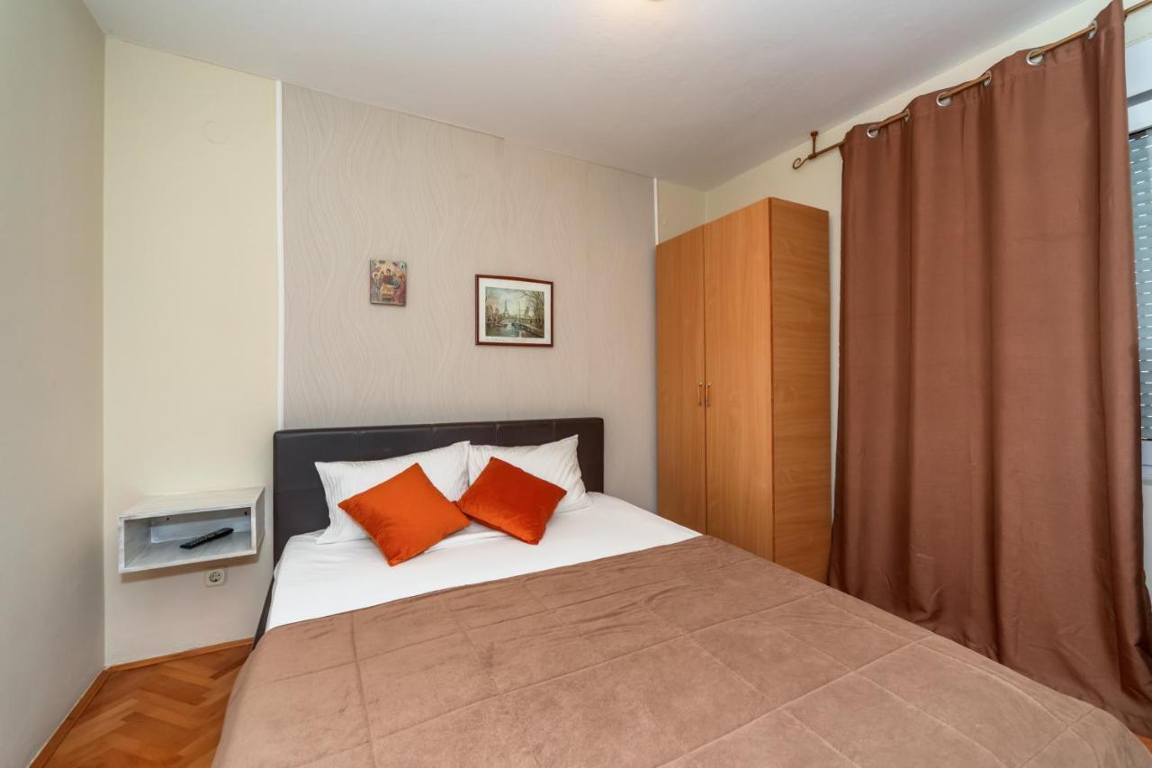Apartments Pod Lozom With Seaview Petrovac 部屋 写真